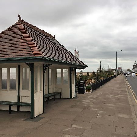 Lovely Sea Front House In Cleethorpes - Sleeps 6 מראה חיצוני תמונה