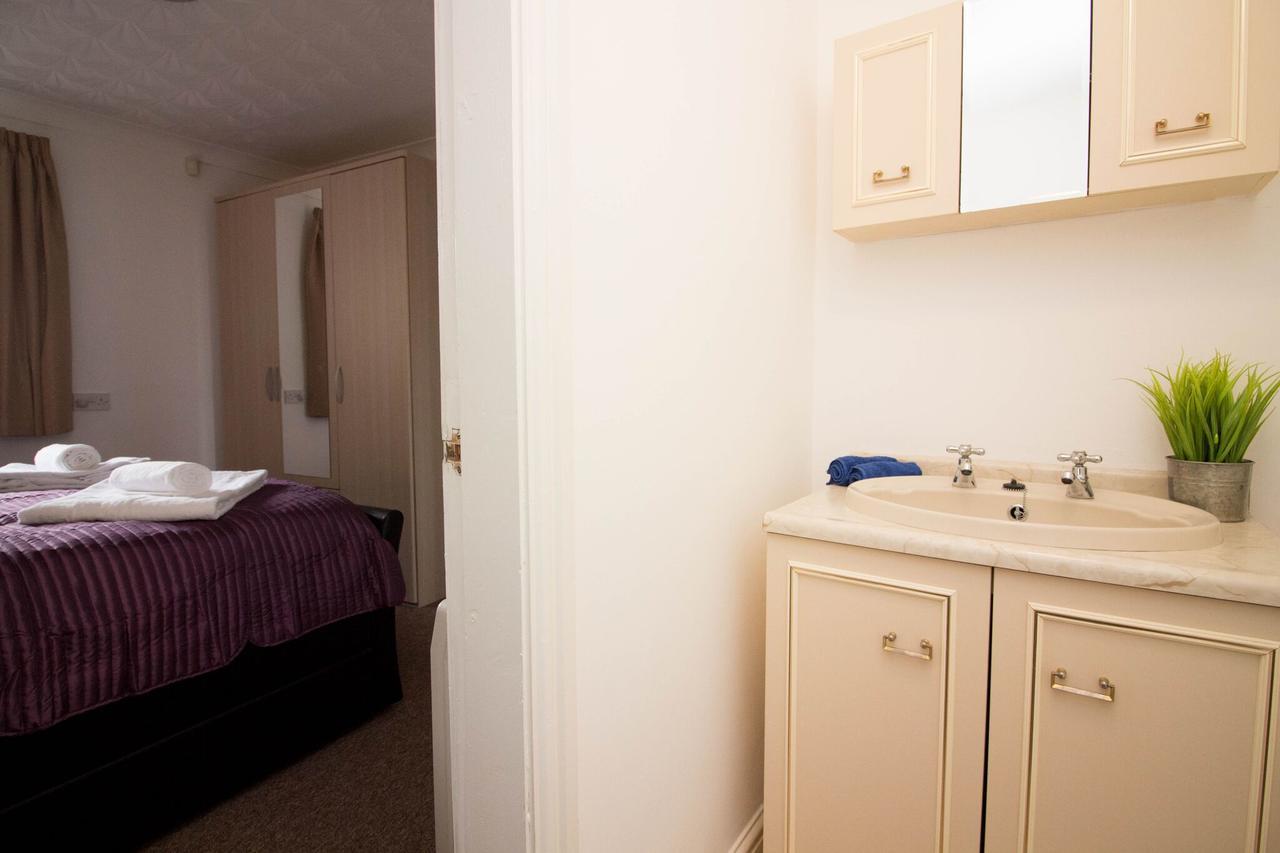 Lovely Sea Front House In Cleethorpes - Sleeps 6 מראה חיצוני תמונה