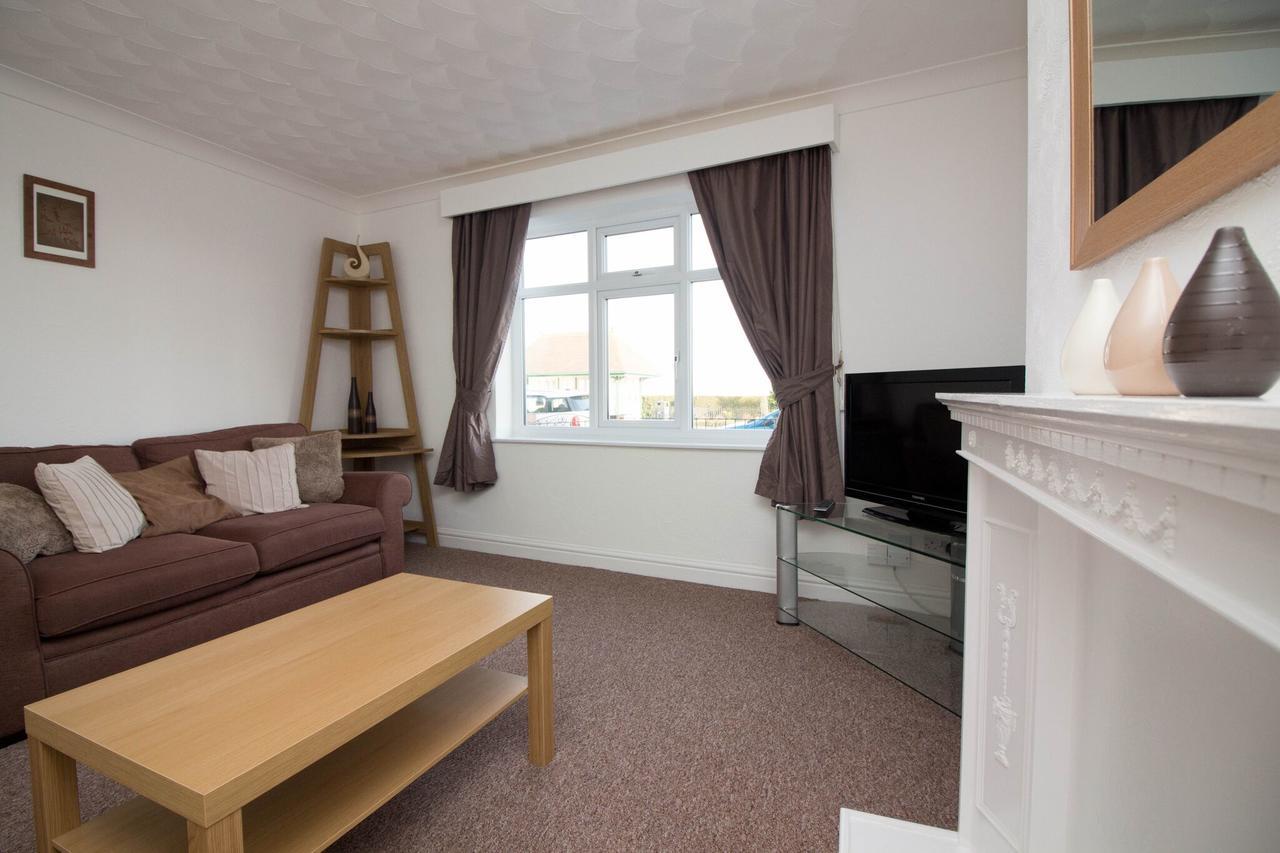 Lovely Sea Front House In Cleethorpes - Sleeps 6 מראה חיצוני תמונה